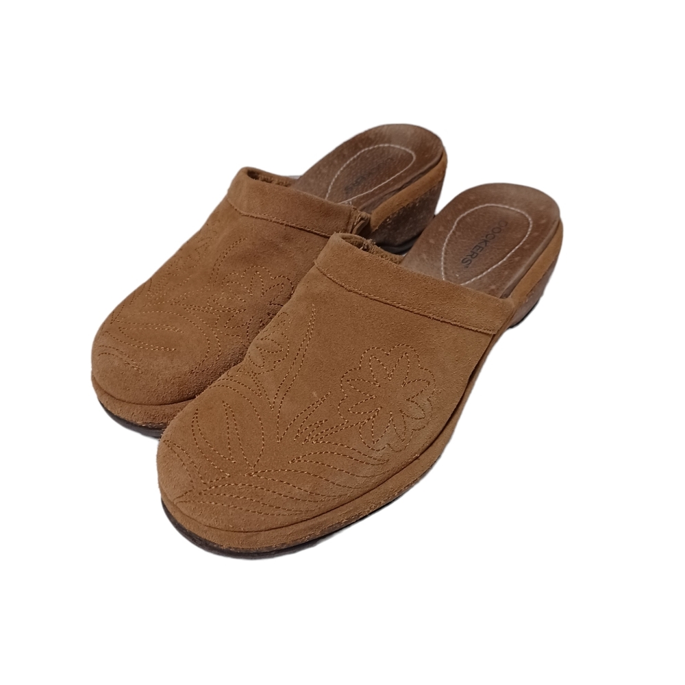 Dockers size 10 die-cut leather clogs